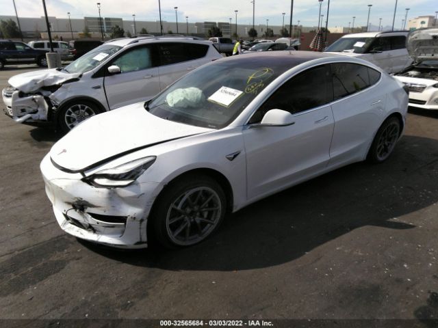 Photo 2 VIN: 5YJ3E1EA3JF050979 - TESLA MODEL 3 