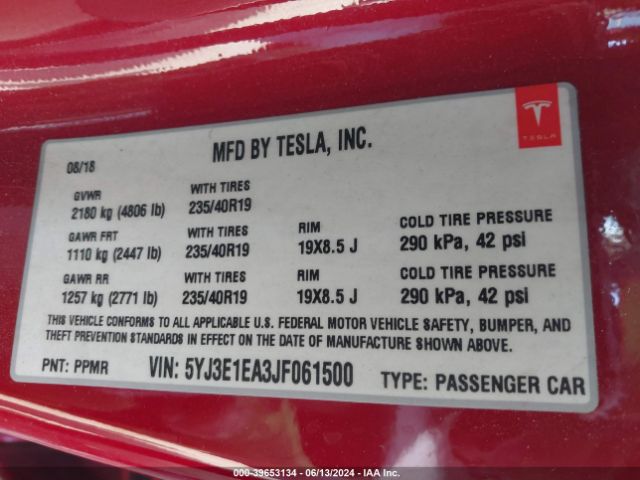 Photo 8 VIN: 5YJ3E1EA3JF061500 - TESLA MODEL 3 