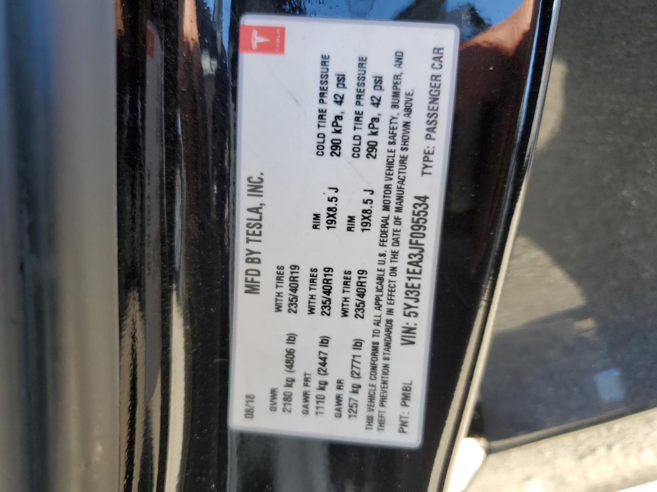 Photo 11 VIN: 5YJ3E1EA3JF095534 - TESLA MODEL 3 