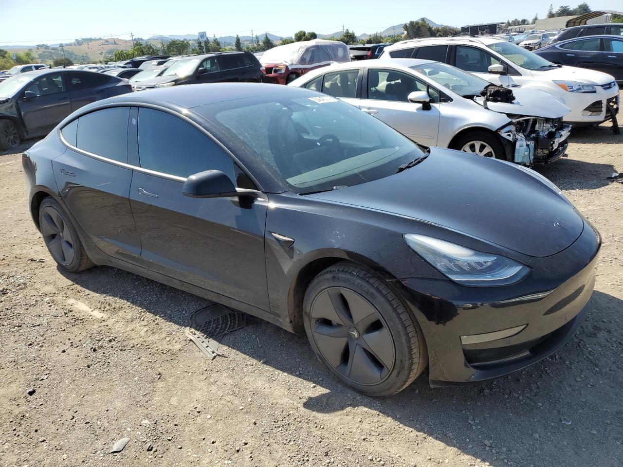 Photo 3 VIN: 5YJ3E1EA3JF095534 - TESLA MODEL 3 