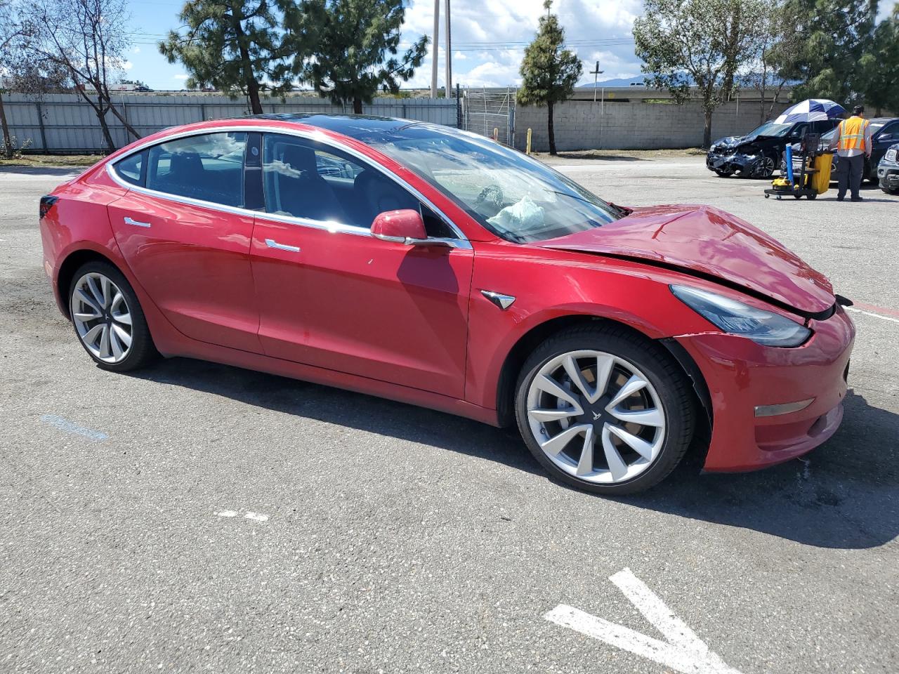 Photo 3 VIN: 5YJ3E1EA3JF102921 - TESLA MODEL 3 