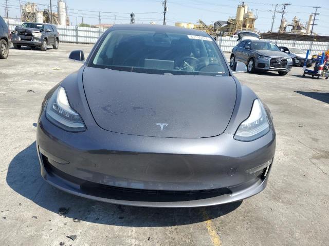 Photo 4 VIN: 5YJ3E1EA3JF153481 - TESLA MODEL 3 