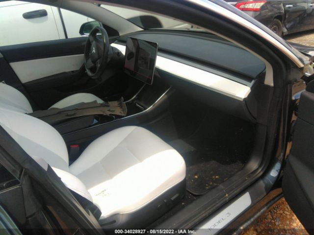 Photo 4 VIN: 5YJ3E1EA3JF166750 - TESLA MODEL 3 