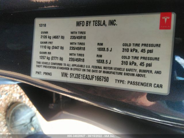 Photo 8 VIN: 5YJ3E1EA3JF166750 - TESLA MODEL 3 