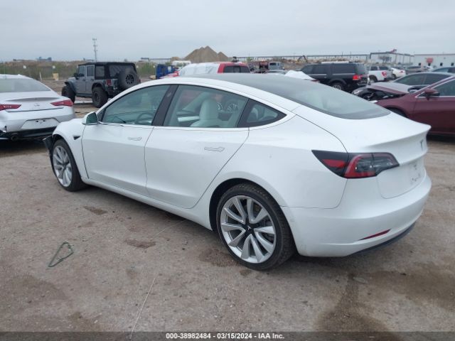 Photo 2 VIN: 5YJ3E1EA3JF169616 - TESLA MODEL 3 