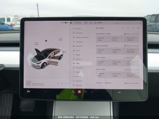 Photo 6 VIN: 5YJ3E1EA3JF169616 - TESLA MODEL 3 