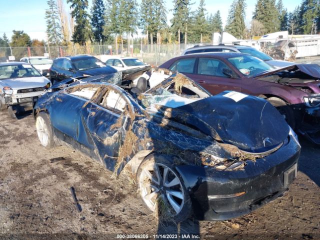 Photo 5 VIN: 5YJ3E1EA3JF176260 - TESLA MODEL 3 