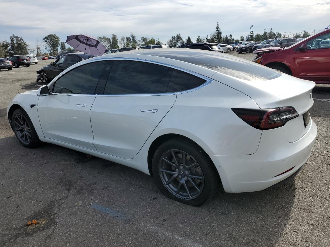 Photo 1 VIN: 5YJ3E1EA3KF300030 - TESLA MODEL 3 