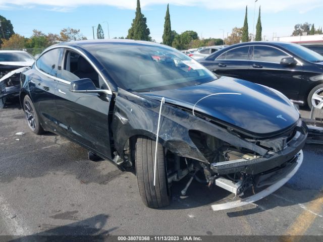 Photo 0 VIN: 5YJ3E1EA3KF305681 - TESLA MODEL 3 