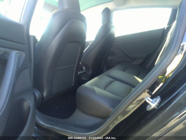 Photo 4 VIN: 5YJ3E1EA3KF394989 - TESLA MODEL 3 