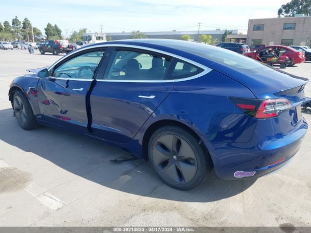 Photo 2 VIN: 5YJ3E1EA3KF396760 - TESLA MODEL 3 