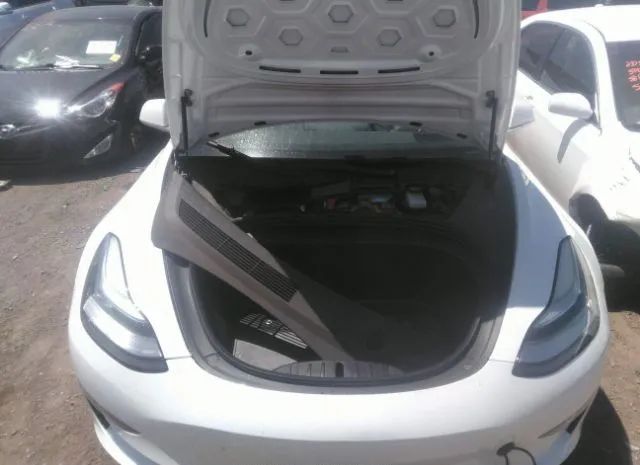 Photo 9 VIN: 5YJ3E1EA3KF397021 - TESLA MODEL 3 