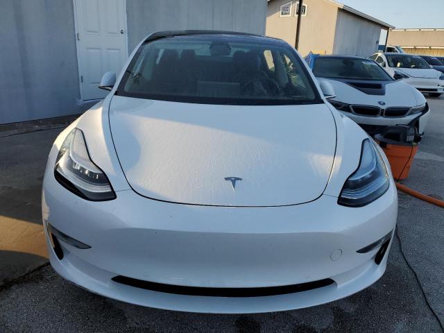 Photo 4 VIN: 5YJ3E1EA3KF411998 - TESLA MODEL 3 