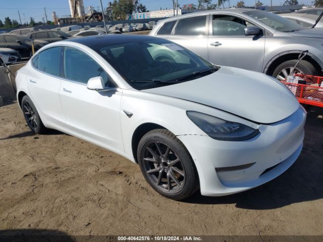 Photo 0 VIN: 5YJ3E1EA3KF425125 - TESLA MODEL 3 