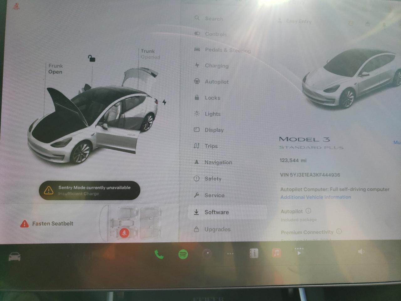 Photo 8 VIN: 5YJ3E1EA3KF444936 - TESLA MODEL 3 