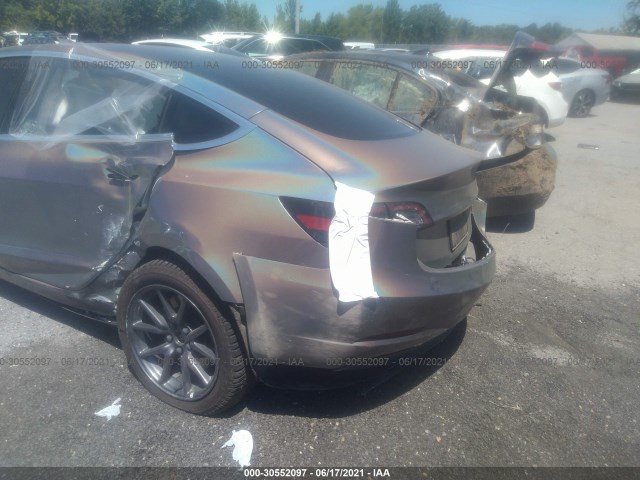 Photo 5 VIN: 5YJ3E1EA3LF615511 - TESLA MODEL 3 