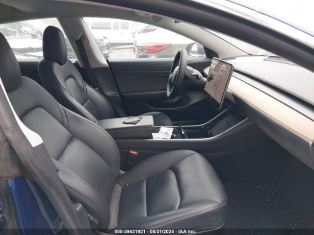 Photo 4 VIN: 5YJ3E1EA3LF630994 - TESLA MODEL 3 