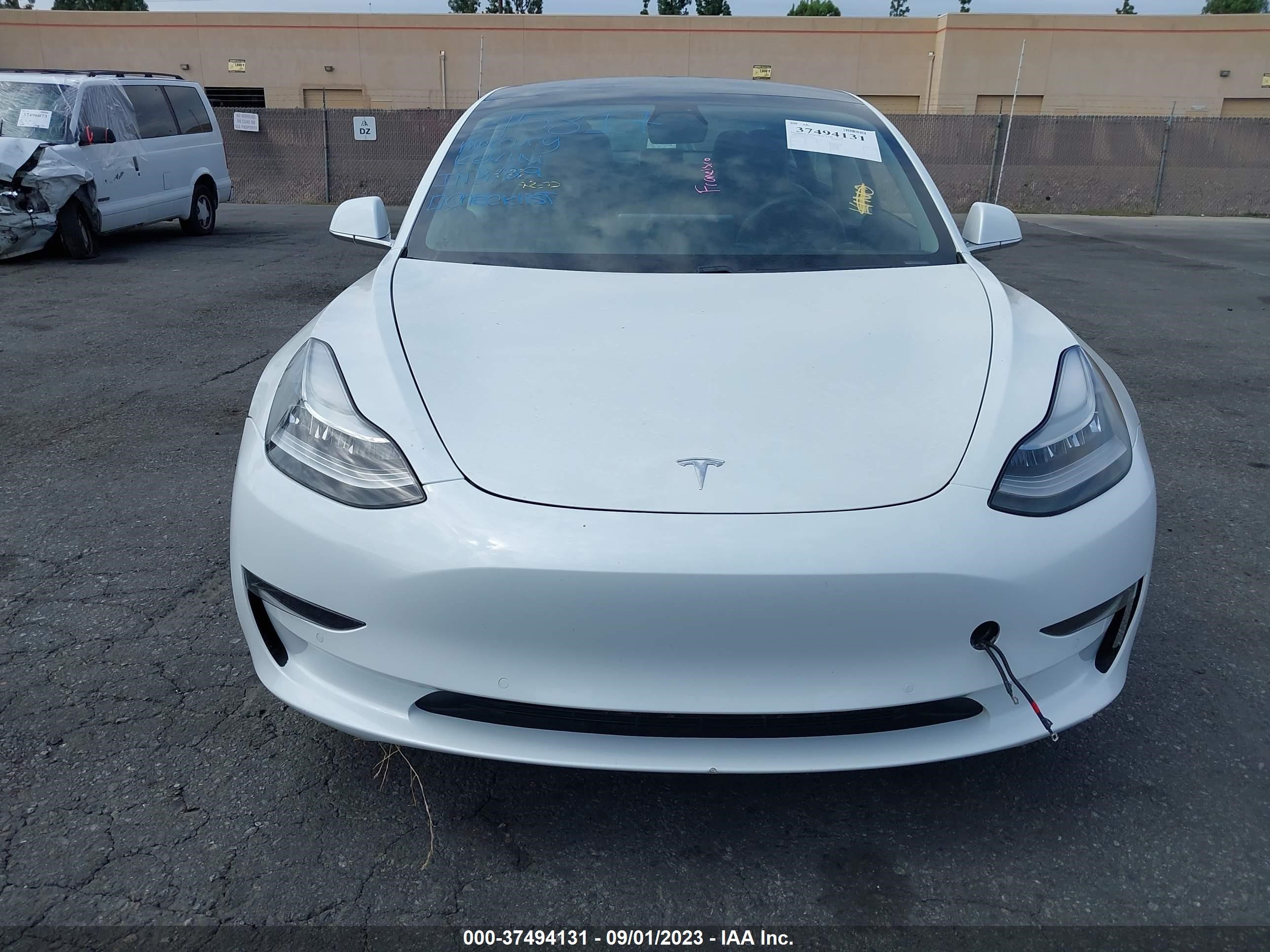 Photo 10 VIN: 5YJ3E1EA3LF631580 - TESLA MODEL 3 