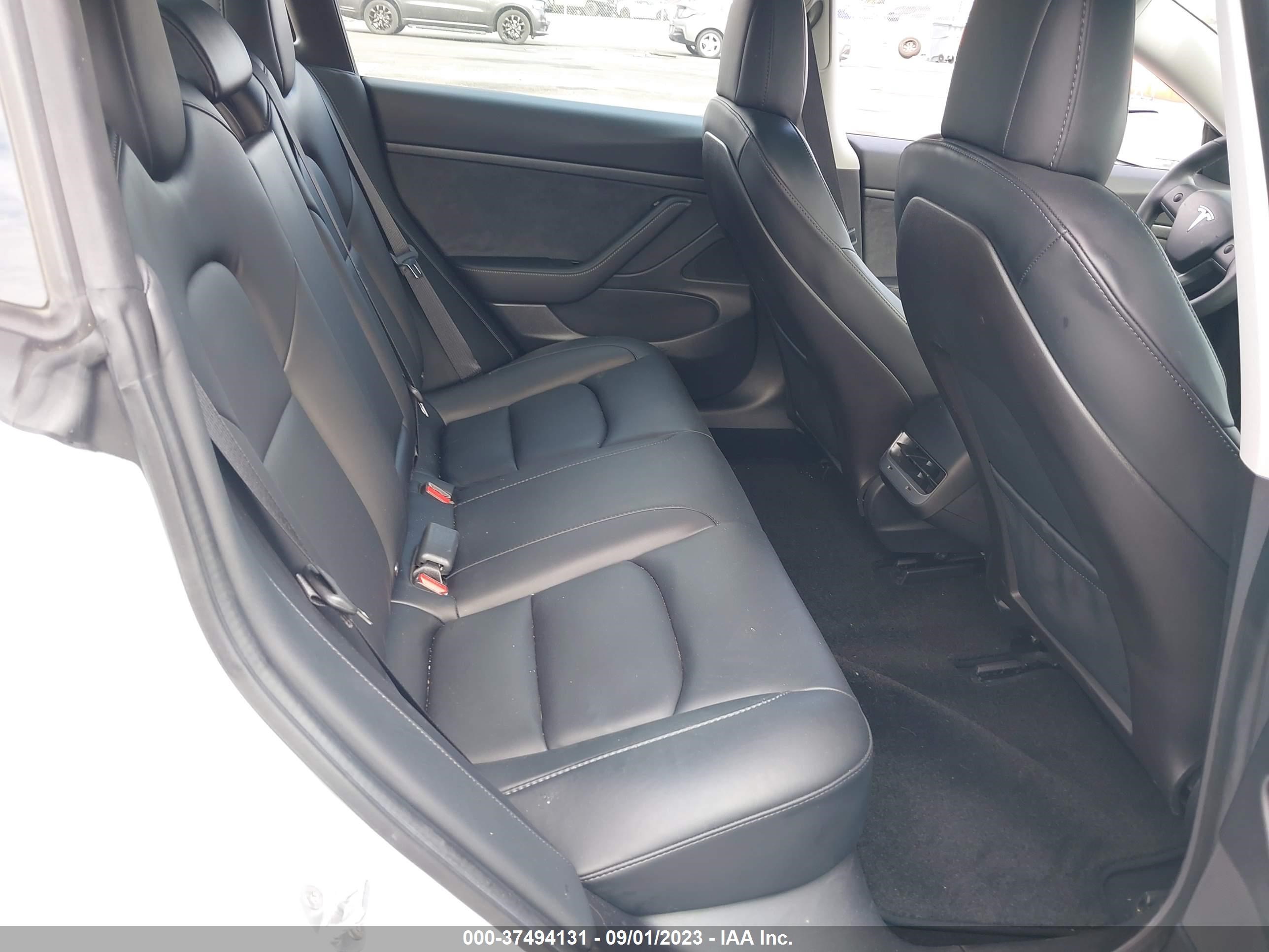 Photo 7 VIN: 5YJ3E1EA3LF631580 - TESLA MODEL 3 