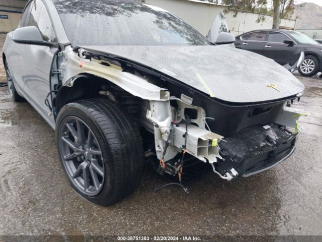 Photo 5 VIN: 5YJ3E1EA3LF634804 - TESLA MODEL 3 