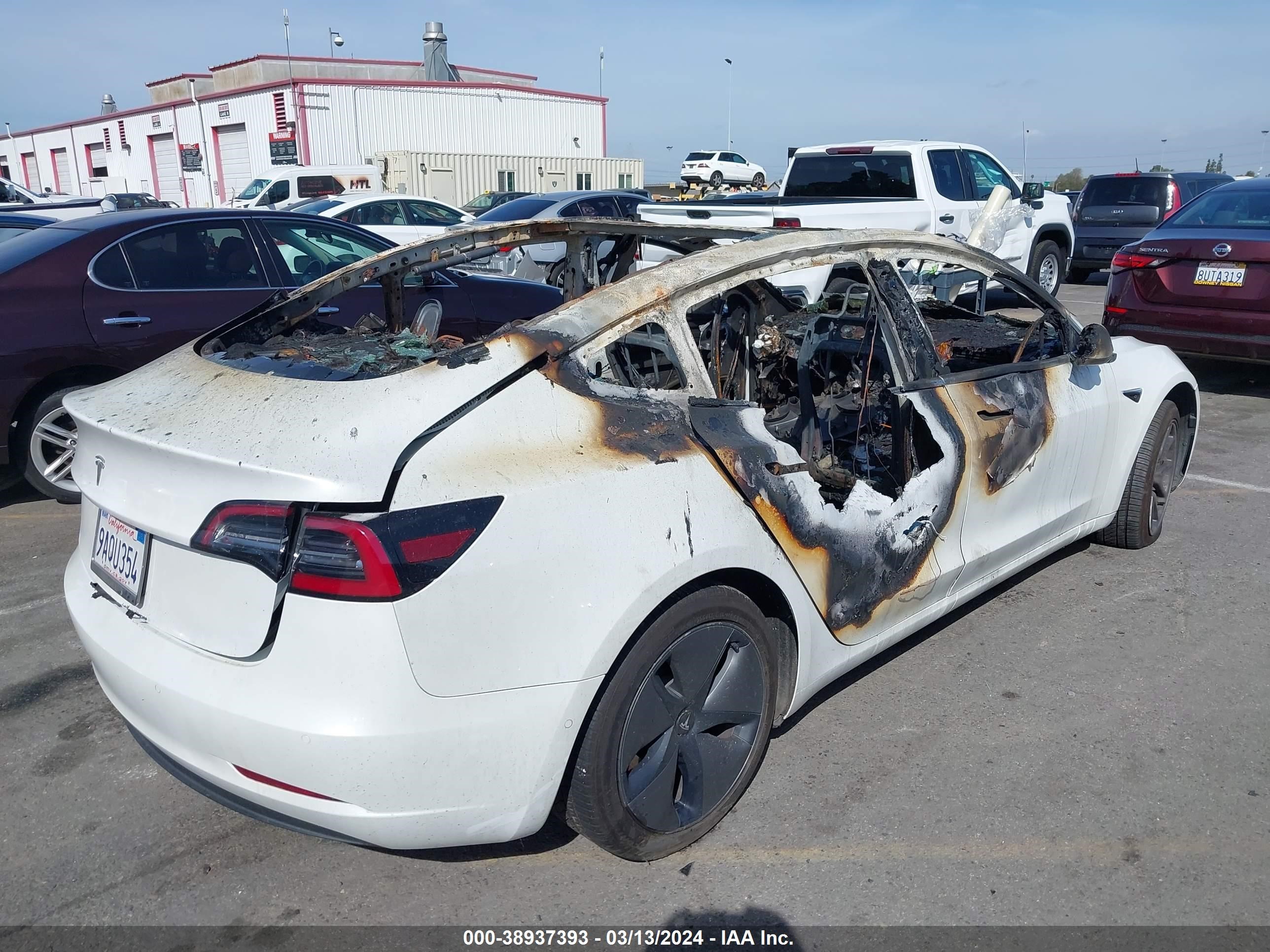 Photo 3 VIN: 5YJ3E1EA3LF660335 - TESLA MODEL 3 