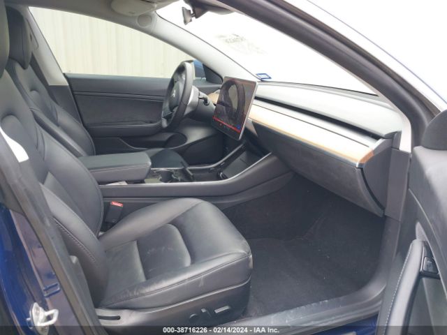 Photo 4 VIN: 5YJ3E1EA3LF705967 - TESLA MODEL 3 