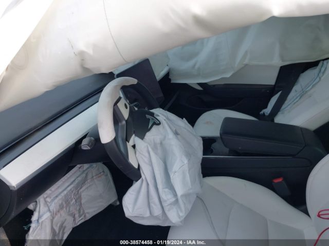 Photo 4 VIN: 5YJ3E1EA3LF720890 - TESLA MODEL 3 