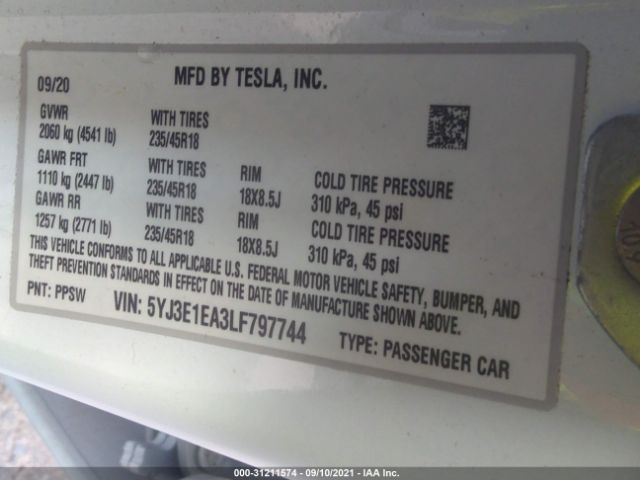 Photo 8 VIN: 5YJ3E1EA3LF797744 - TESLA MODEL 3 