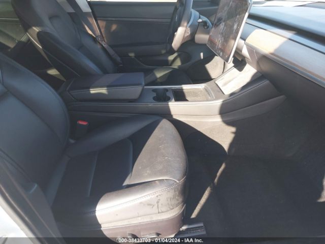 Photo 4 VIN: 5YJ3E1EA3MF857877 - TESLA MODEL 3 