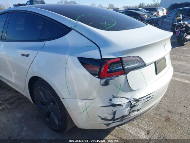 Photo 5 VIN: 5YJ3E1EA3MF857877 - TESLA MODEL 3 