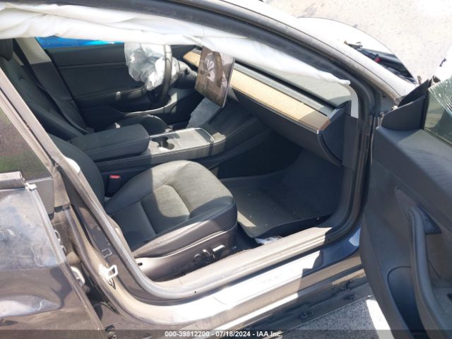 Photo 4 VIN: 5YJ3E1EA3MF877756 - TESLA MODEL 3 