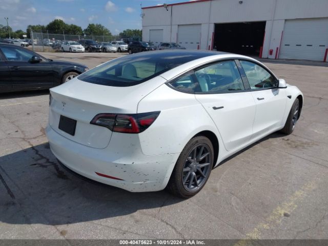 Photo 3 VIN: 5YJ3E1EA3NF198751 - TESLA MODEL 3 