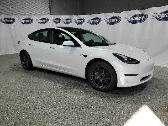 Photo 3 VIN: 5YJ3E1EA3NF372205 - TESLA MODEL 3 