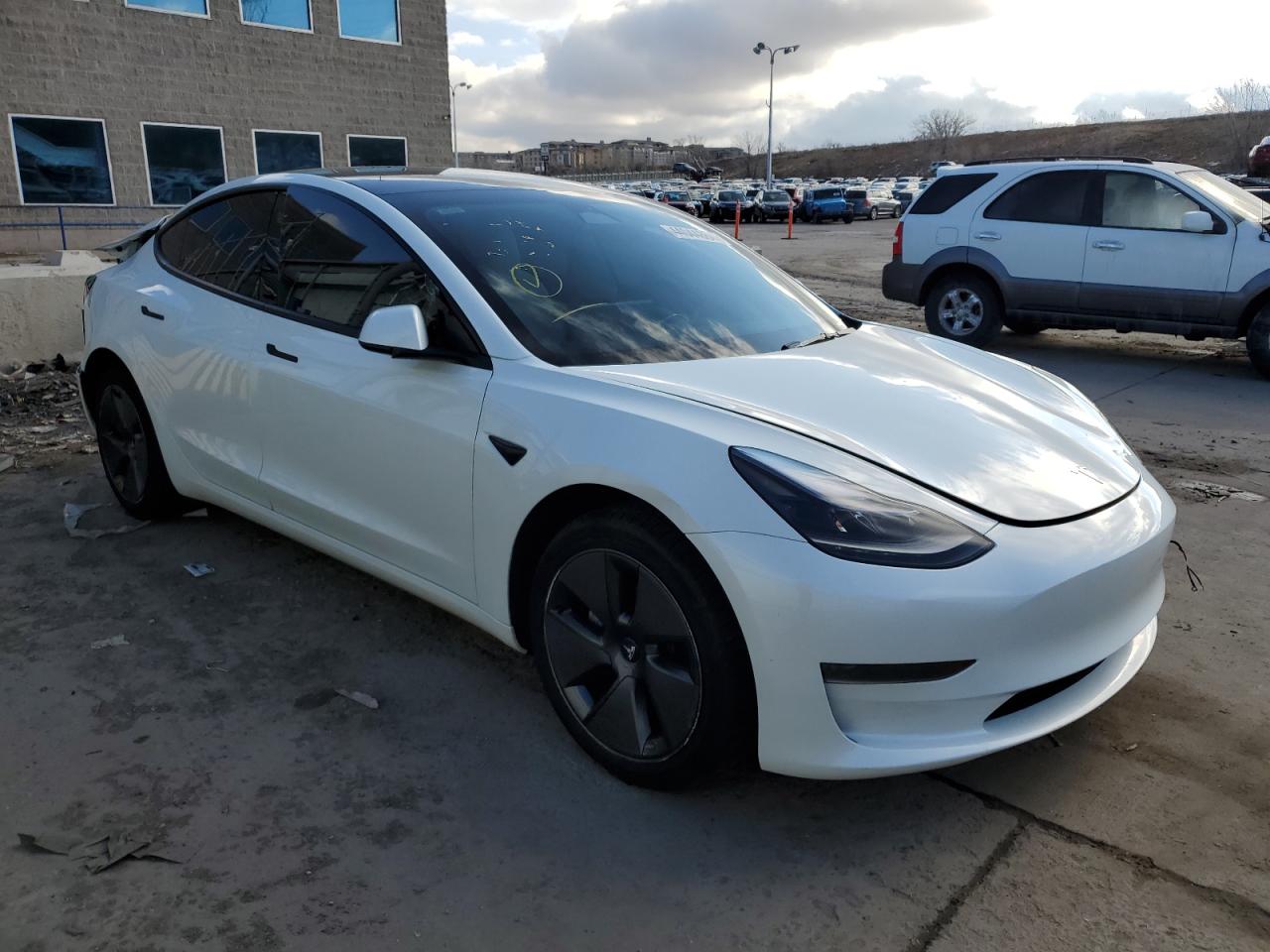 Photo 3 VIN: 5YJ3E1EA3PF383711 - TESLA MODEL 3 