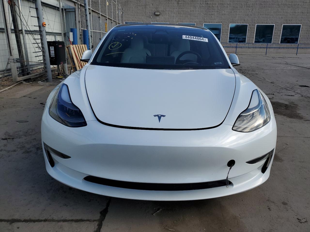 Photo 4 VIN: 5YJ3E1EA3PF383711 - TESLA MODEL 3 