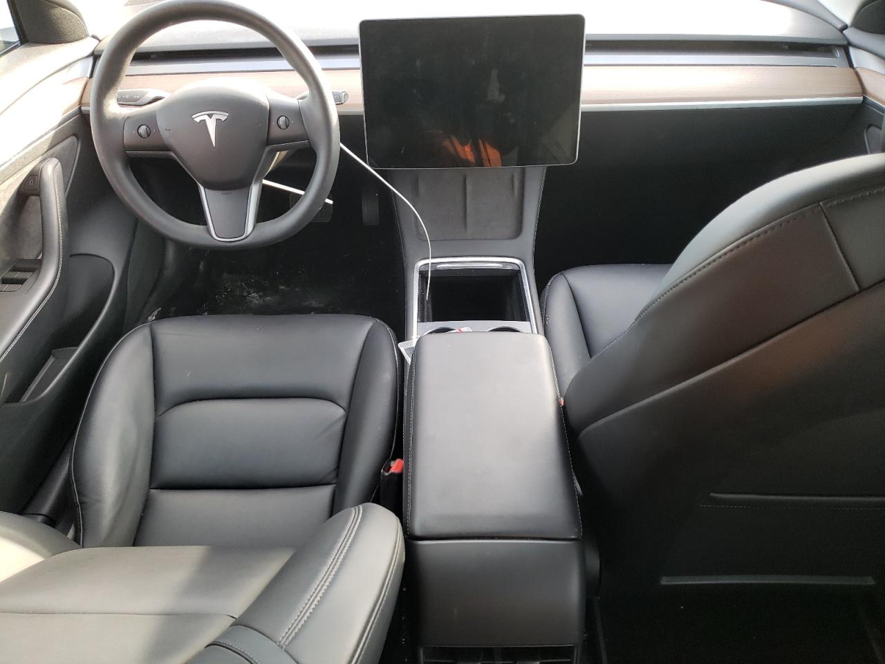 Photo 7 VIN: 5YJ3E1EA3PF400085 - TESLA MODEL 3 