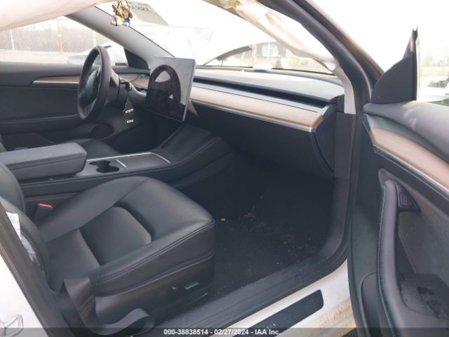 Photo 4 VIN: 5YJ3E1EA3PF408316 - TESLA MODEL 3 