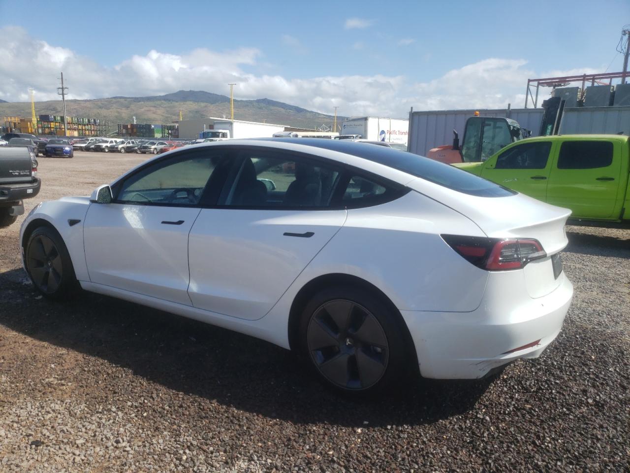 Photo 1 VIN: 5YJ3E1EA3PF428355 - TESLA MODEL 3 