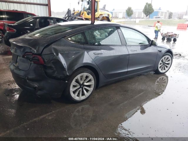 Photo 3 VIN: 5YJ3E1EA3PF448122 - TESLA MODEL 3 