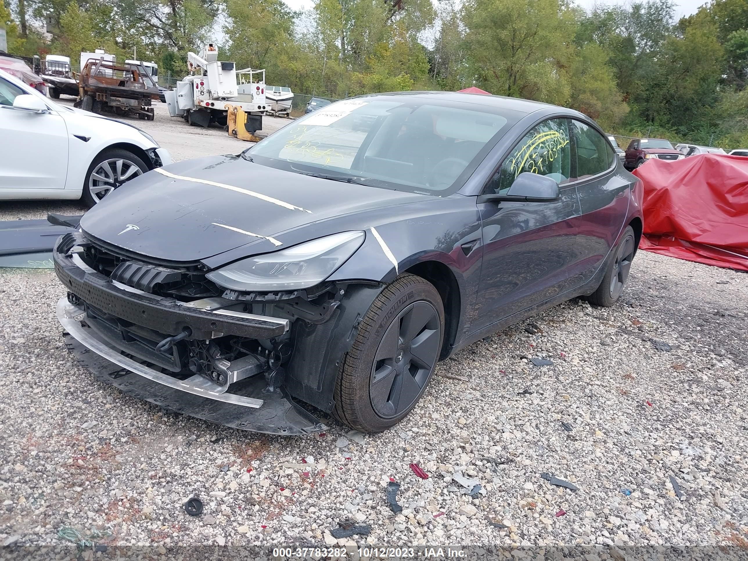 Photo 1 VIN: 5YJ3E1EA3PF464854 - TESLA MODEL 3 