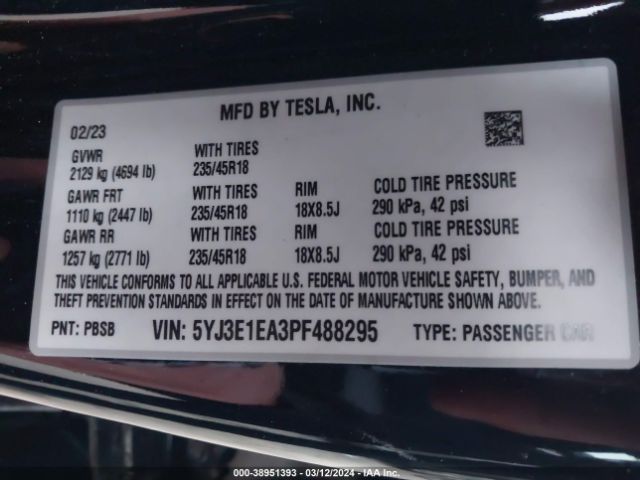 Photo 8 VIN: 5YJ3E1EA3PF488295 - TESLA MODEL 3 