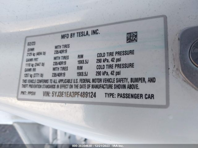 Photo 8 VIN: 5YJ3E1EA3PF489124 - TESLA MODEL 3 