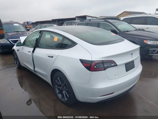 Photo 2 VIN: 5YJ3E1EA3PF505709 - TESLA MODEL 3 