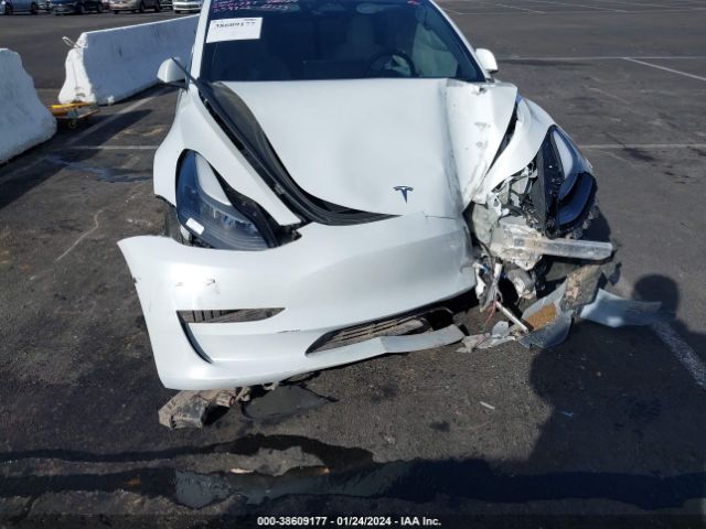 Photo 5 VIN: 5YJ3E1EA3PF540735 - TESLA MODEL 3 