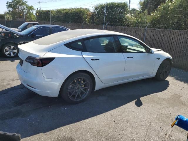 Photo 2 VIN: 5YJ3E1EA3PF558121 - TESLA MODEL 3 