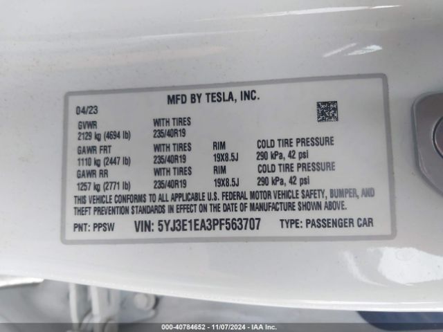 Photo 8 VIN: 5YJ3E1EA3PF563707 - TESLA MODEL 3 