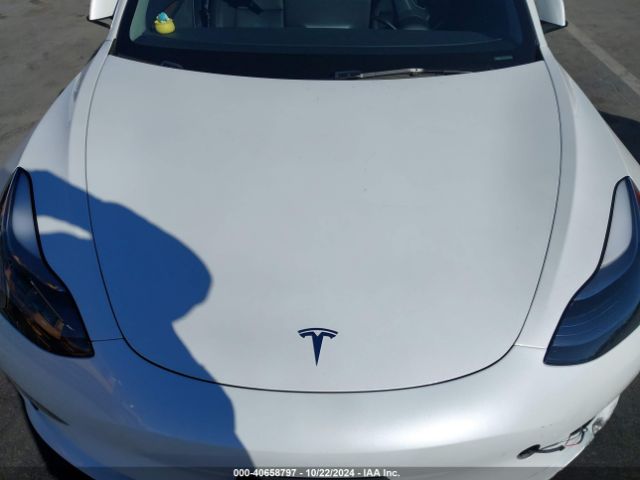 Photo 9 VIN: 5YJ3E1EA3PF564906 - TESLA MODEL 3 