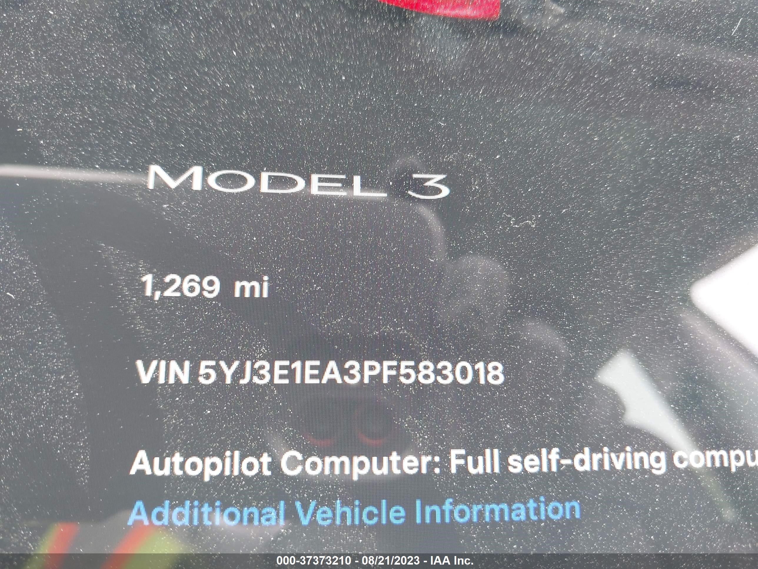 Photo 14 VIN: 5YJ3E1EA3PF583018 - TESLA MODEL 3 