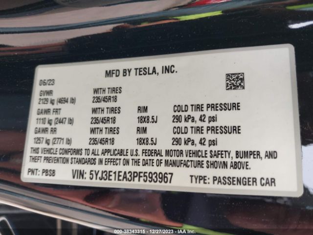 Photo 8 VIN: 5YJ3E1EA3PF593967 - TESLA MODEL 3 