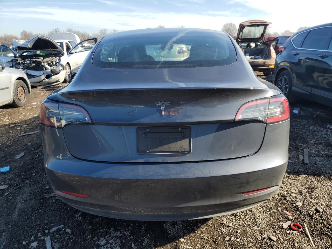 Photo 5 VIN: 5YJ3E1EA3PF599011 - TESLA MODEL 3 